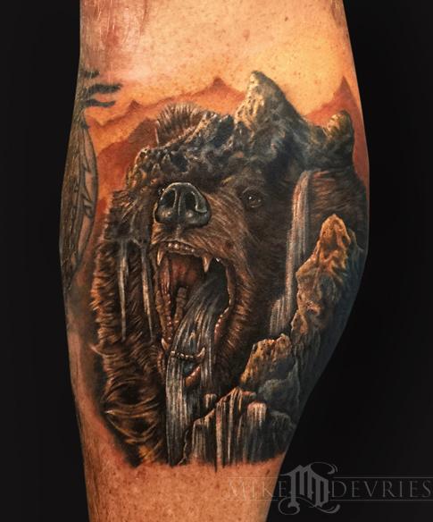 Mike DeVries - Mountain Bear Morph Tattoo